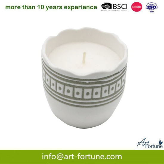 New Design Ceramic Scented Candle with Soild Spray for Home Decor