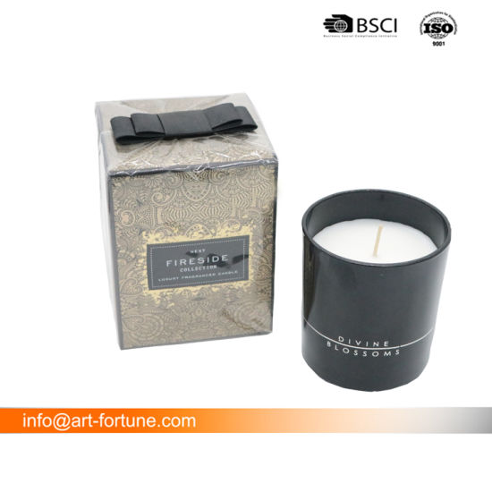 Scented Candle in Small Shade with Decal Paper in Pet Box for Promotion and Home Decor